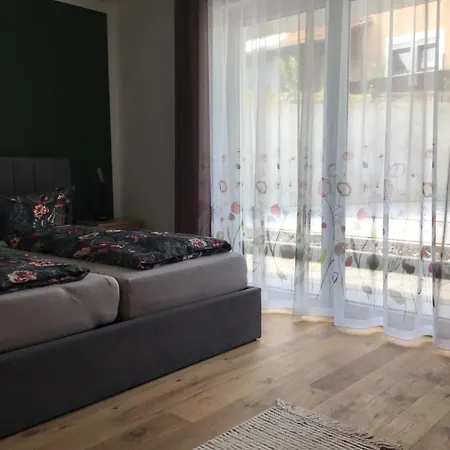 Ruth Апартаменты Gerolzhofen
